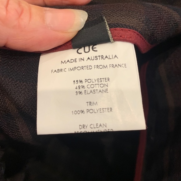 Cue dark plaid pleated skirt made in Australia fabric imported France size 10 - Picture 4 of 5